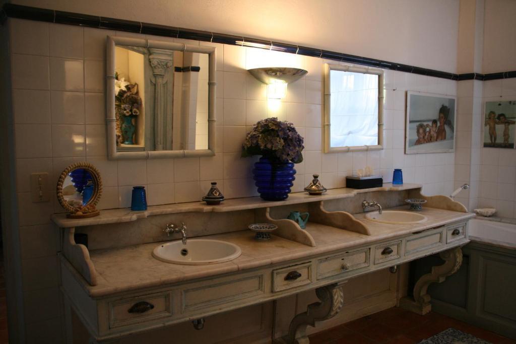 La Maison Sur La Colline Каркассон Номер фото